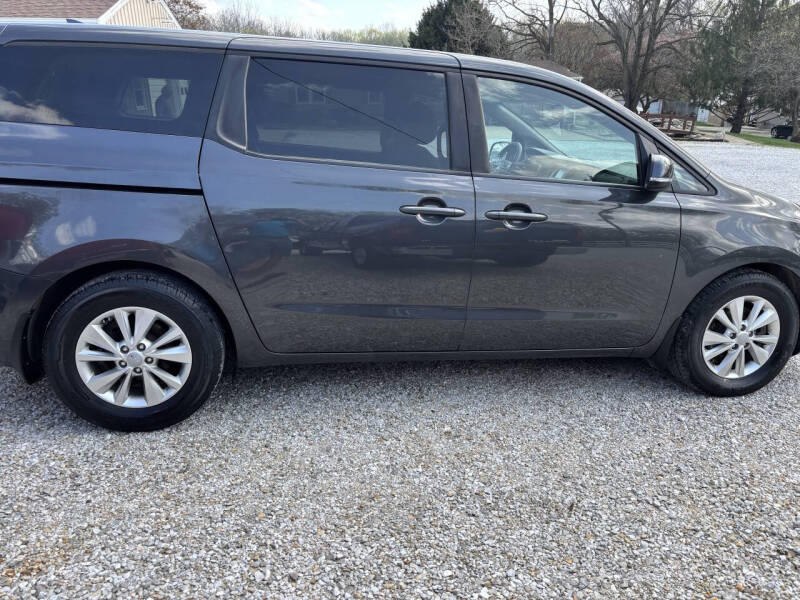 2018 Kia Sedona LX