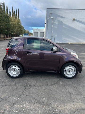 2013 Scion iQ