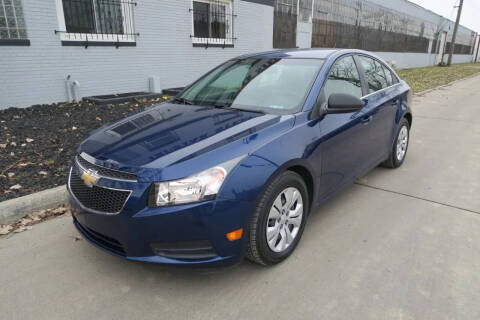 2012 Chevrolet Cruze for sale at Dymix Used Autos & Luxury Cars Inc in Detroit MI