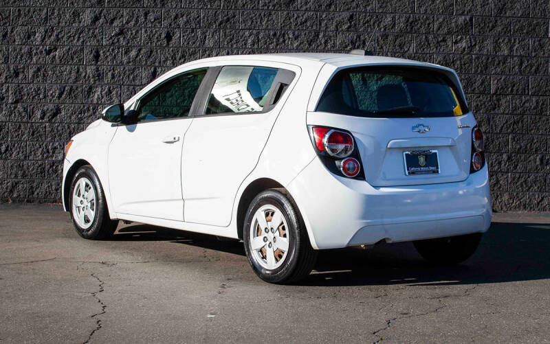 2016 Chevrolet Sonic LS Auto