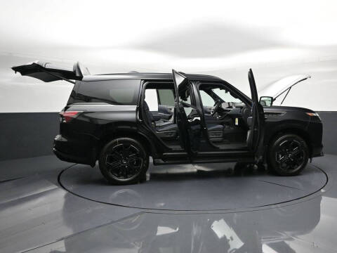 2026 Infiniti QX80 Sport