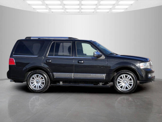 2012 Lincoln Navigator for sale at Used Cars Toledo in Oregon, OH