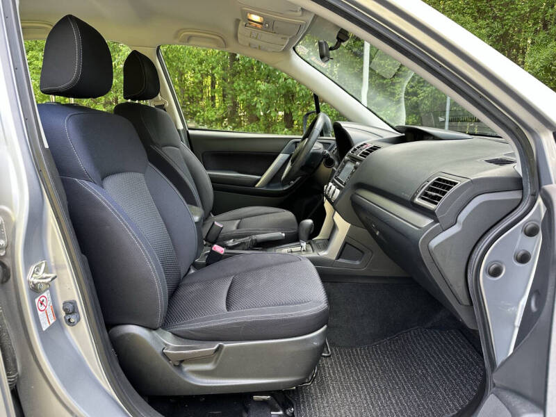 2017 Subaru Forester 2.5i