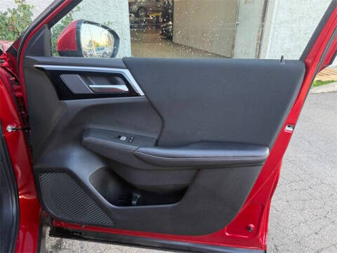 2023 Mitsubishi Outlander PHEV ES