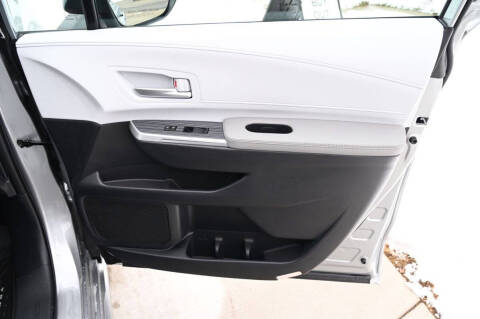 2025 Toyota Sienna XLE 8-Passenger