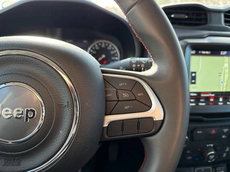 2023 Jeep Renegade Trailhawk