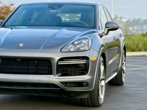 2020 Porsche Cayenne Turbo Coupe