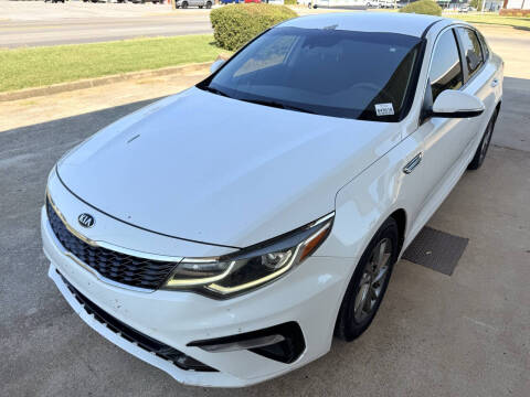 2019 Kia Optima LX