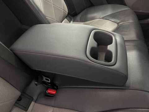 2018 Toyota Camry Hybrid XLE