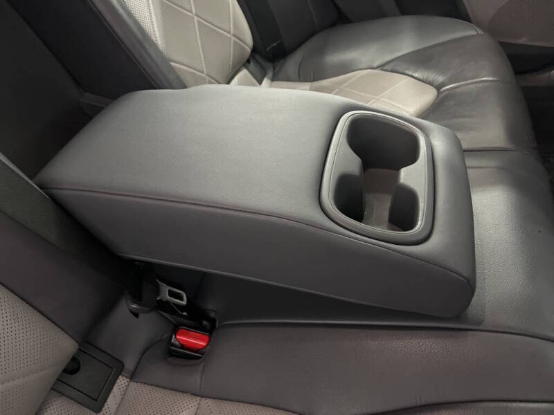 2018 Toyota Camry Hybrid XLE