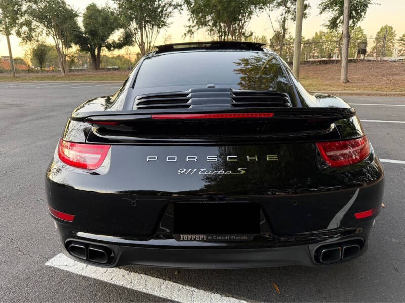 2015 Porsche 911 Turbo S