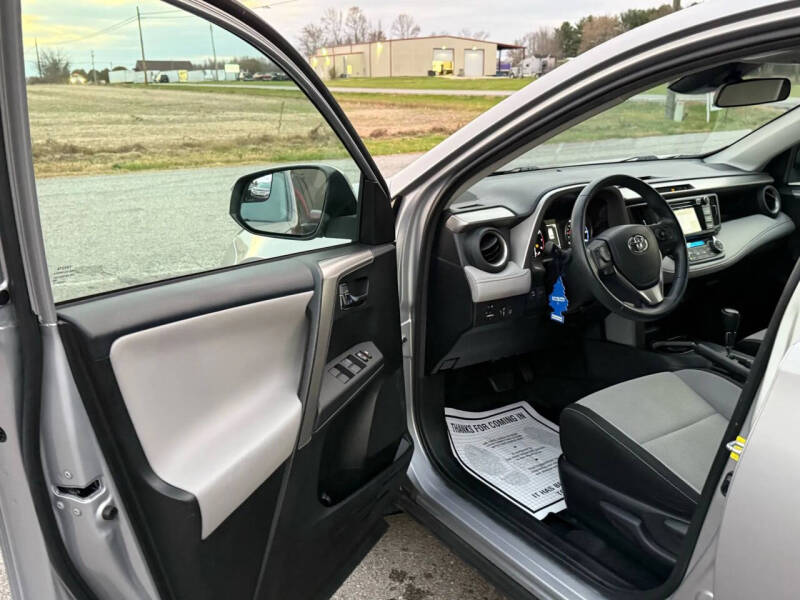 2017 Toyota RAV4 XLE