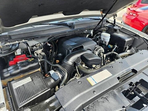 2011 Chevrolet Avalanche LS