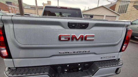 2024 GMC Sierra 1500 Elevation Standard