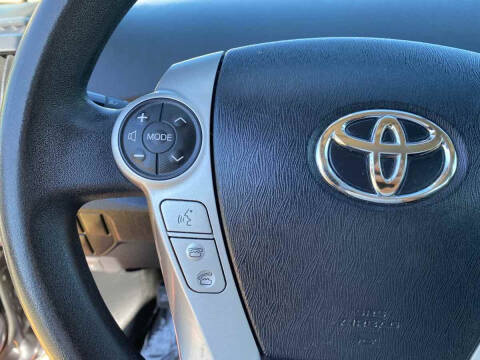 2015 Toyota Prius Three