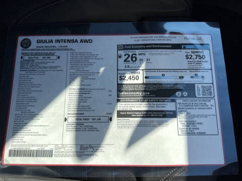 2025 Alfa Romeo Giulia Intensa
