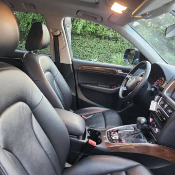 2016 Audi Q5 2.0T quattro Premium