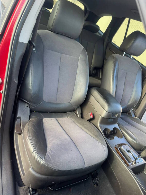 2011 Hyundai Santa Fe SE