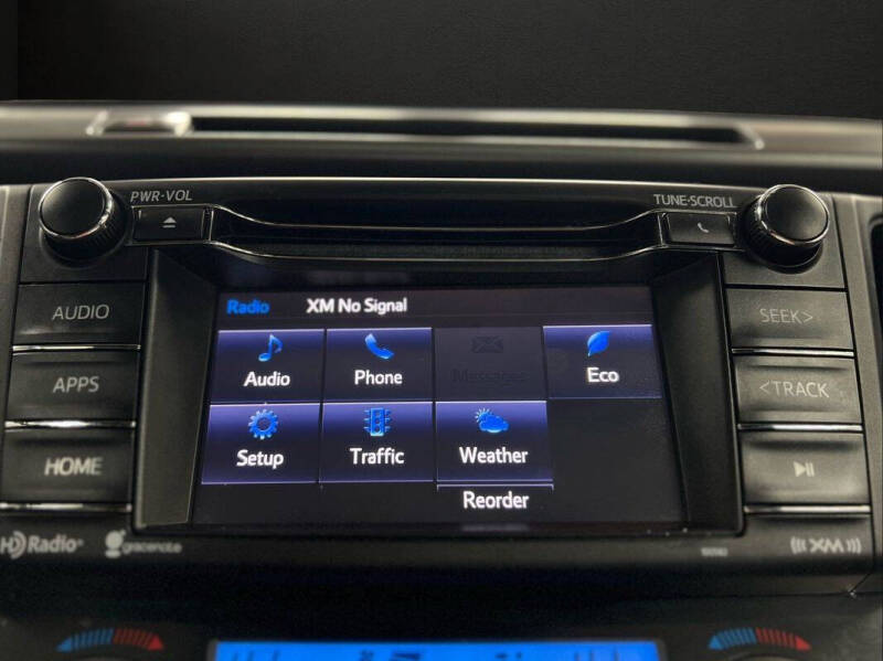 2018 Toyota RAV4 SE