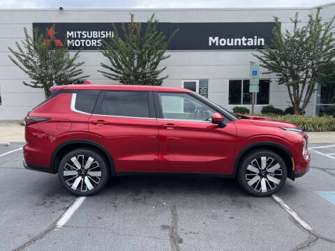 2025 Mitsubishi Outlander SE