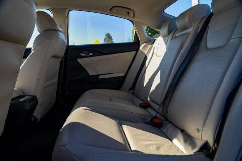 2022 Honda Insight Touring