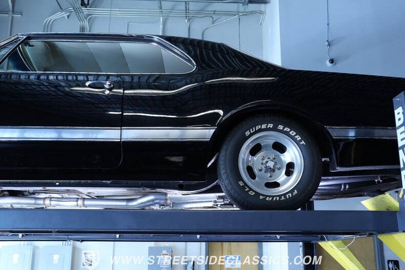 1966 Oldsmobile Starfire