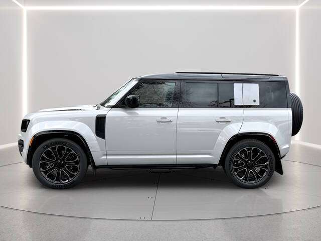 2026 Land Rover Defender