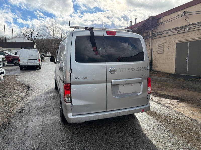 2014 Nissan NV200 SV