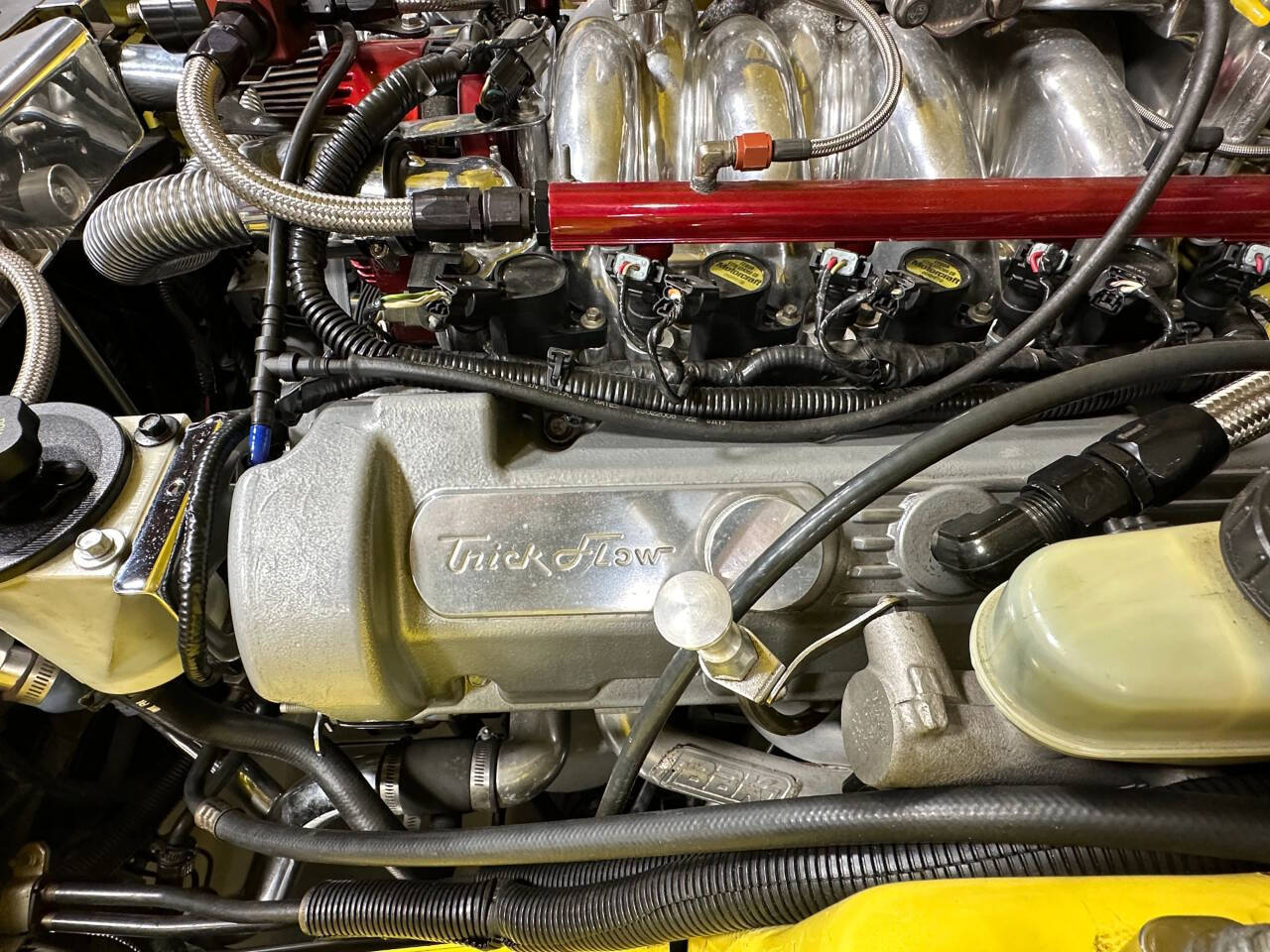 2000 Ford Mustang 54