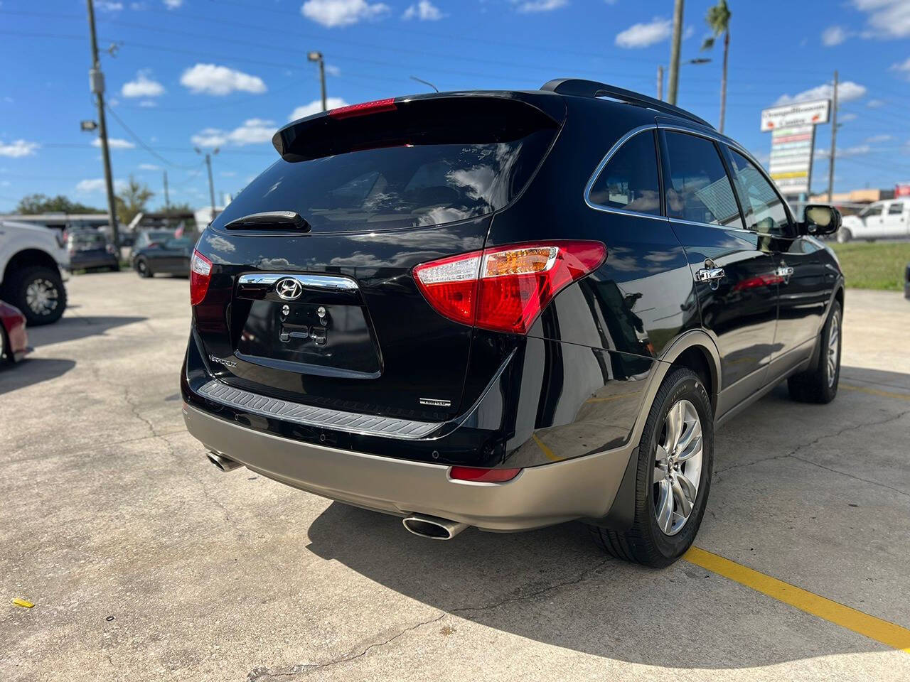 2012 Hyundai Veracruz for sale at SUR Colombiano LLC in Kissimmee, FL