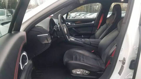 2013 Porsche Panamera GTS