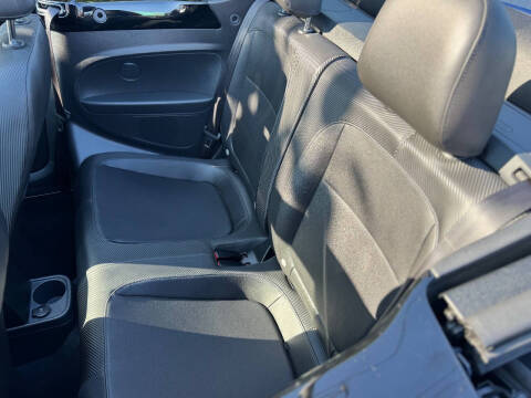2013 Volkswagen Beetle Convertible Turbo PZEV