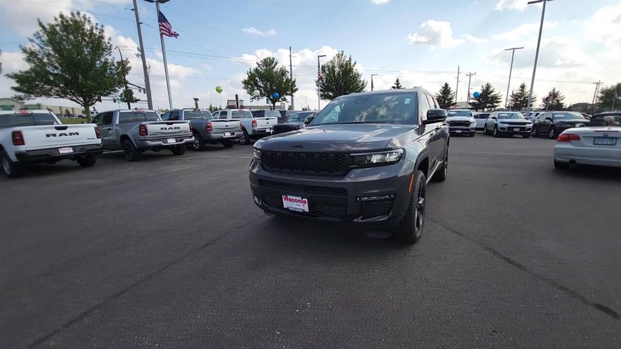 2024 Jeep Grand Cherokee L for sale at Victoria Auto Sales in Victoria, MN