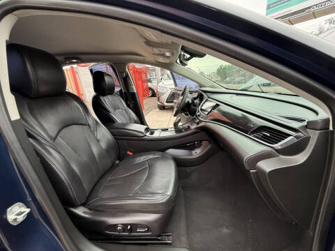 2017 Buick LaCrosse Essence