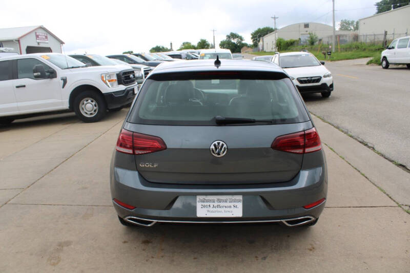 2021 Volkswagen Golf TSI