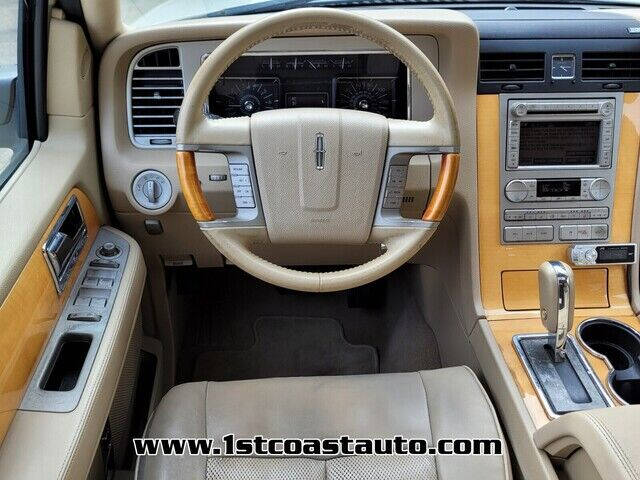 2008 Lincoln Navigator L