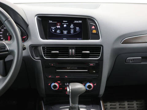 2017 Audi Q5 2.0T quattro Premium Plus