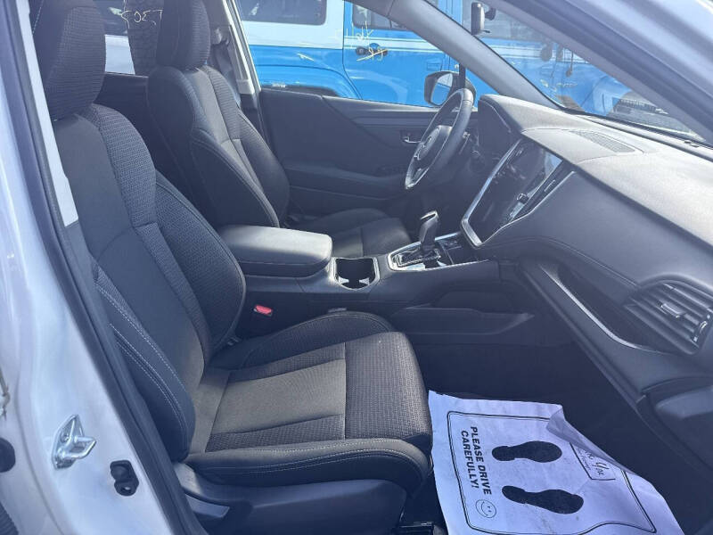 2024 Subaru Outback Premium