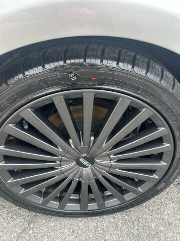 2017 Lincoln MKZ Reserve