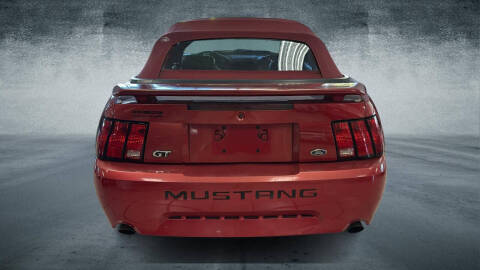 2002 Ford Mustang GT Deluxe