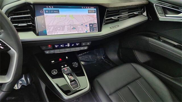 2025 Audi Q4 e-tron Premium Plus 45