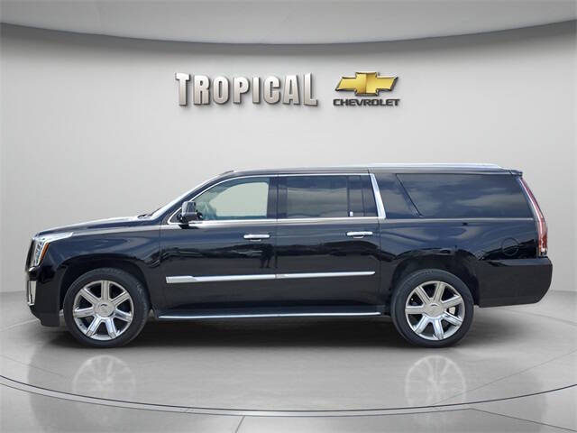 2020 Cadillac Escalade ESV Luxury