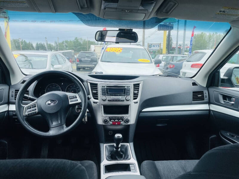 2013 Subaru Outback 2.5i