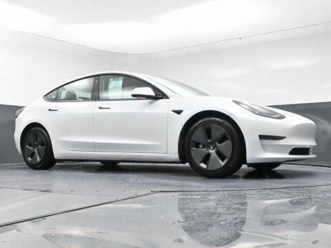 2021 Tesla Model 3 Standard Range Plus