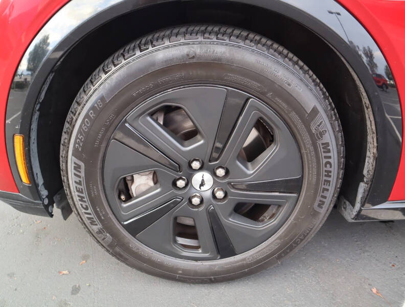 2021 Ford Mustang Mach-E California Route 1