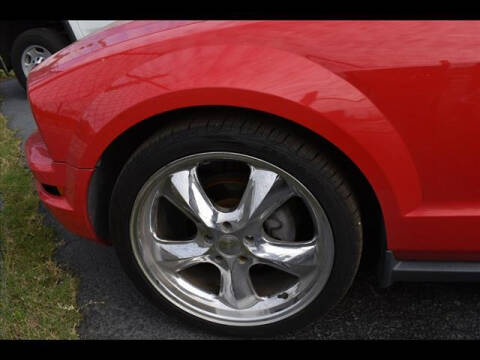 2007 Ford Mustang V6 Deluxe