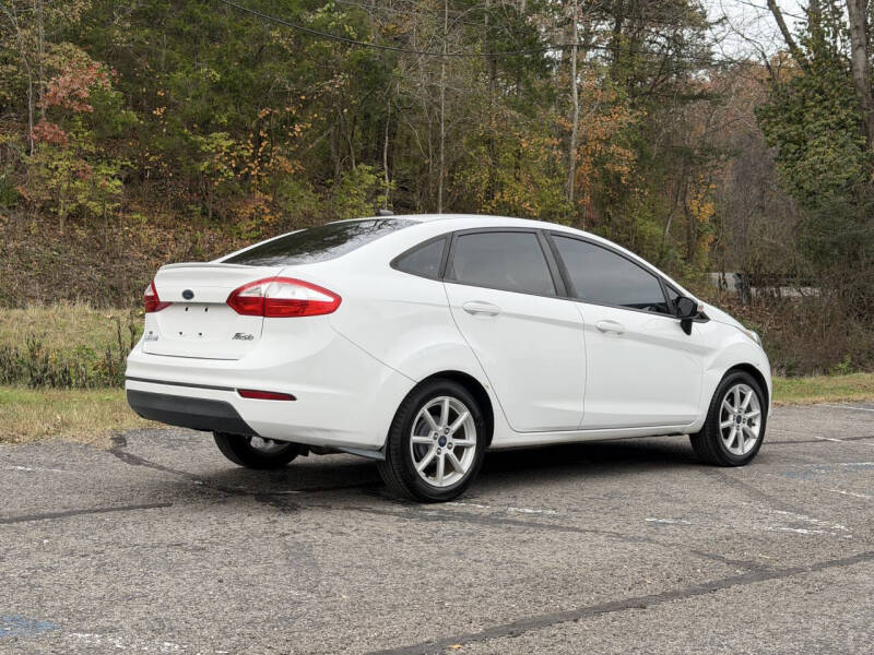 2014 Ford Fiesta SE