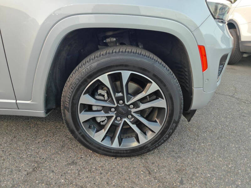 2022 Jeep Grand Cherokee L Overland