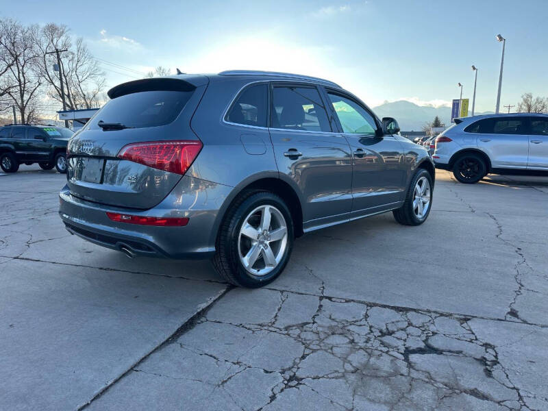 2012 Audi Q5 3.2 quattro Premium Plus