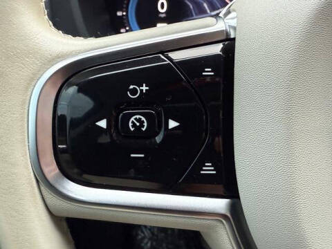 2023 Volvo XC60 B5 Core